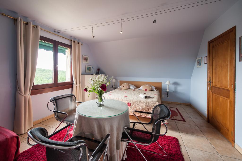 Villa Touloumo Mayrac Quarto foto